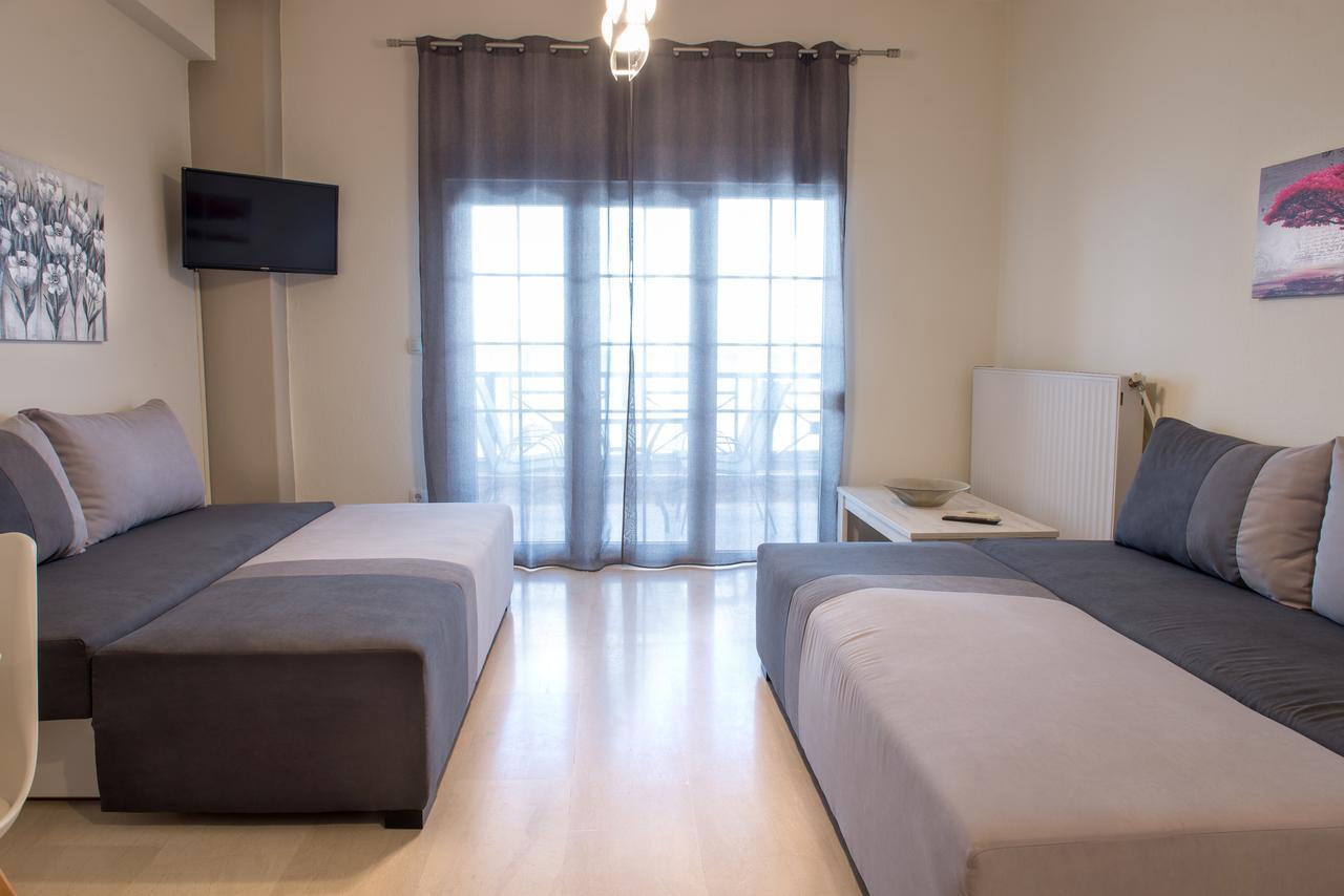 Varka Apartment Makrýjalos Eksteriør bilde