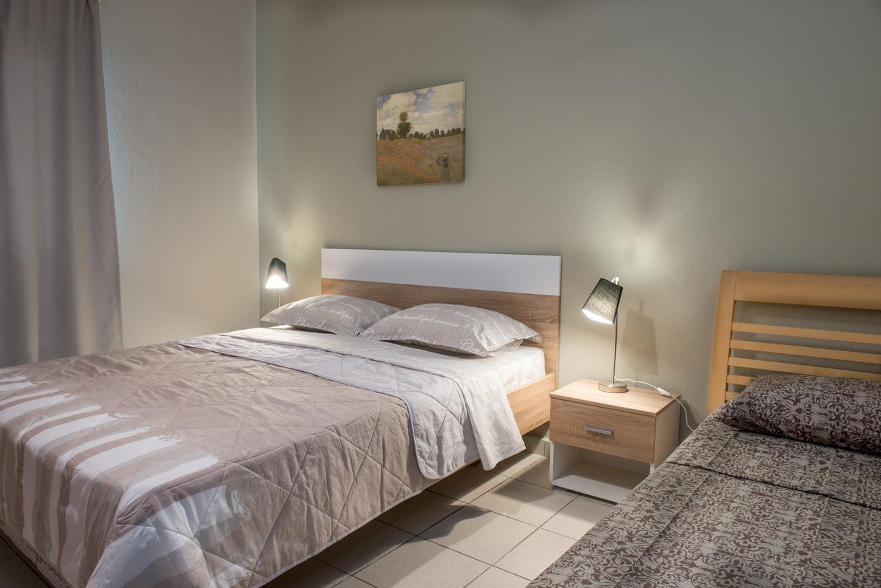 Varka Apartment Makrýjalos Eksteriør bilde